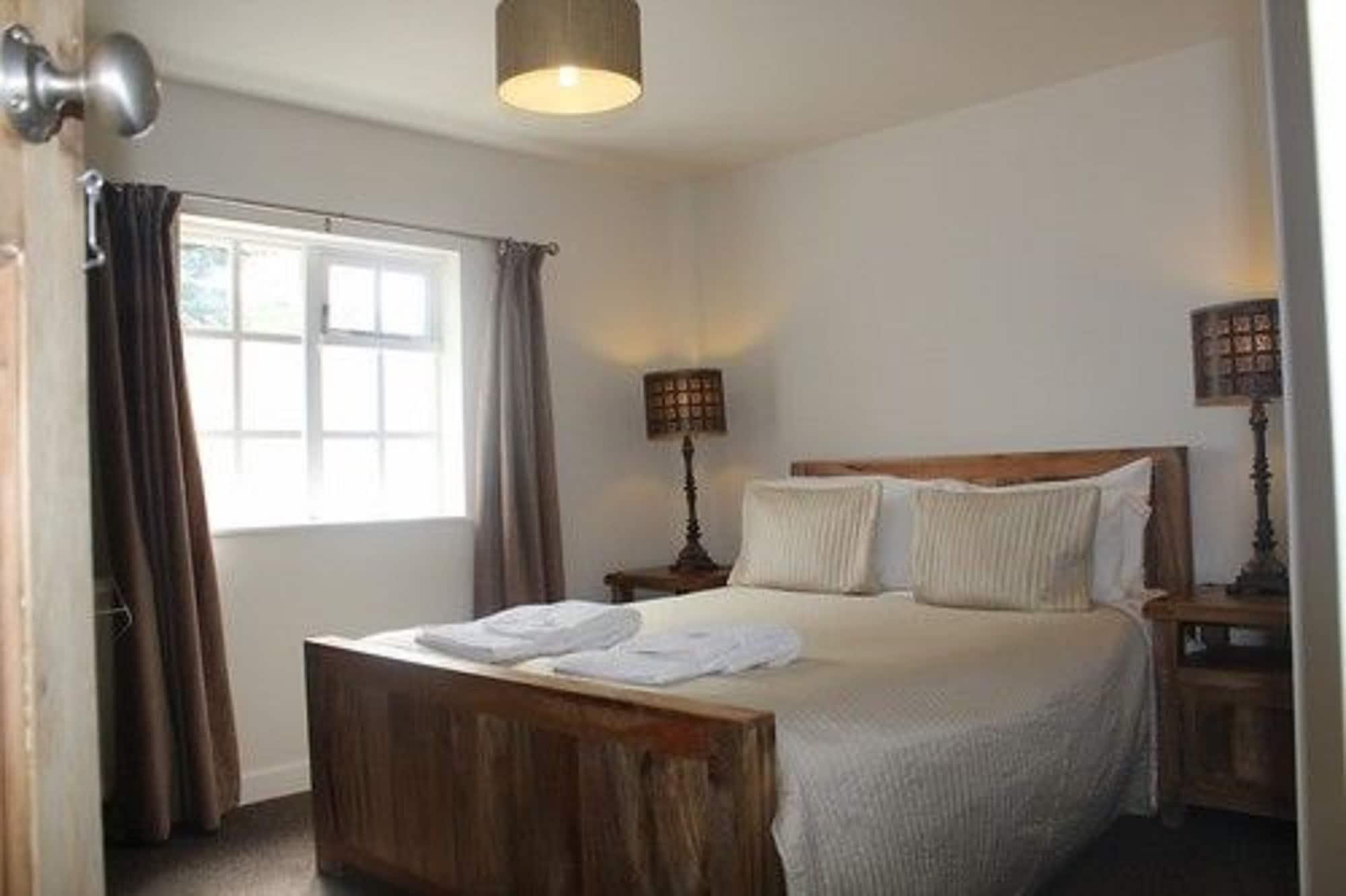 The Coach House Bed & Breakfast Winterbourne Eksteriør bilde