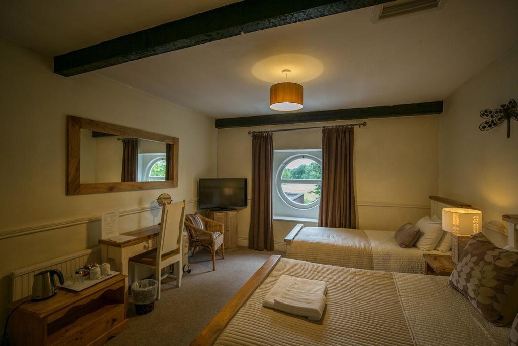 The Coach House Bed & Breakfast Winterbourne Eksteriør bilde